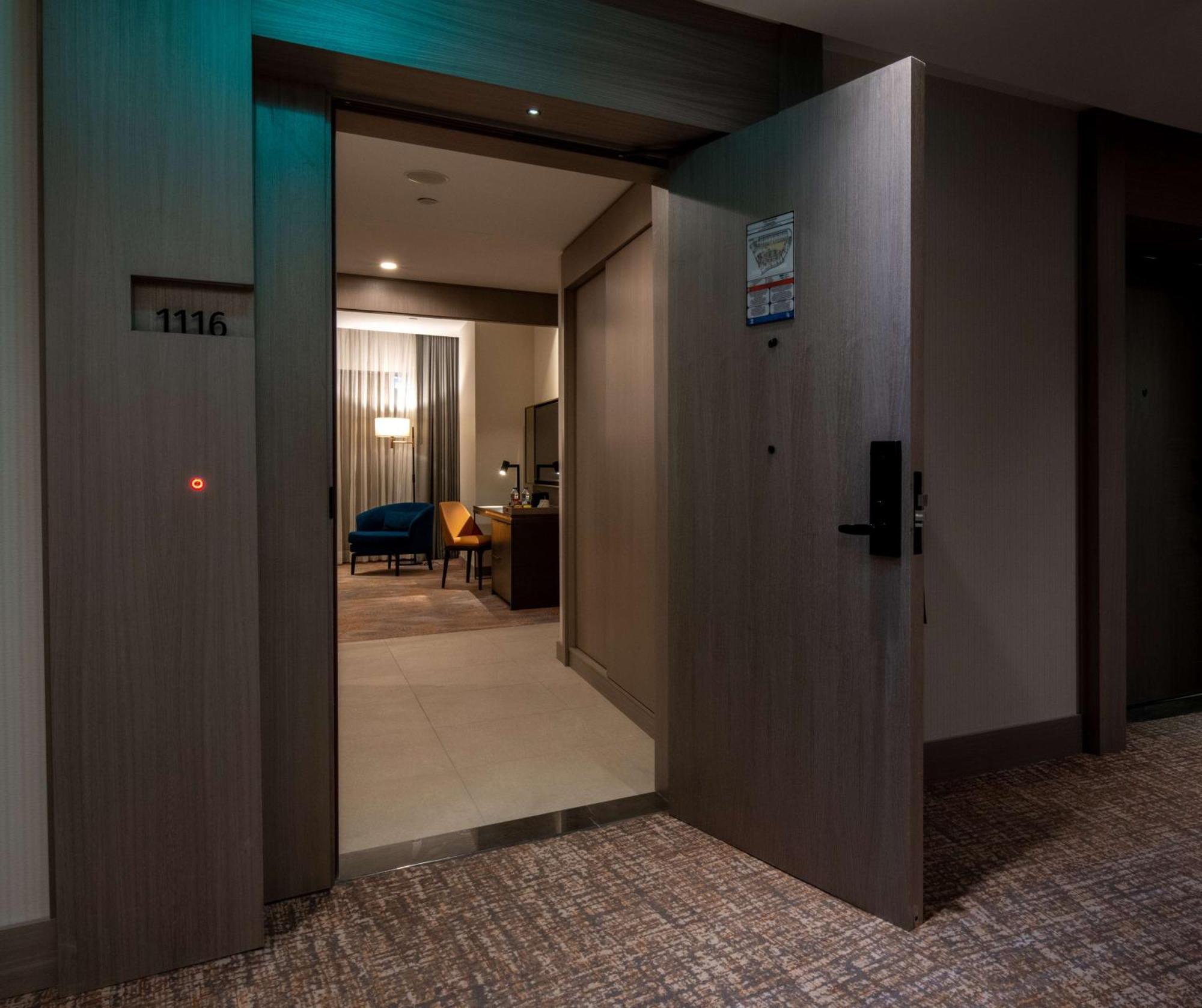 Hilton Mall Of Estambul Exterior foto A hotel room in Bangkok, Thailand